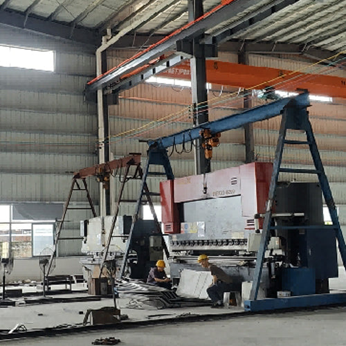 CNC Bending Machine