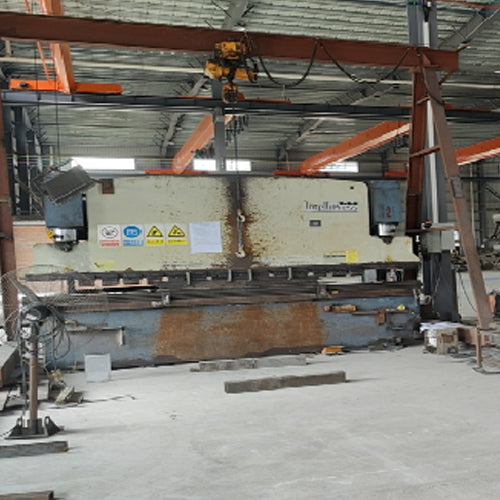 CNC Bending Machine