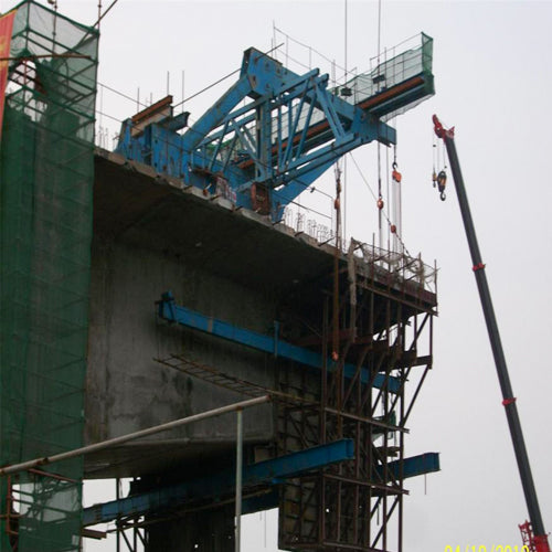 Balanced Cantilever Formwork And Travellers