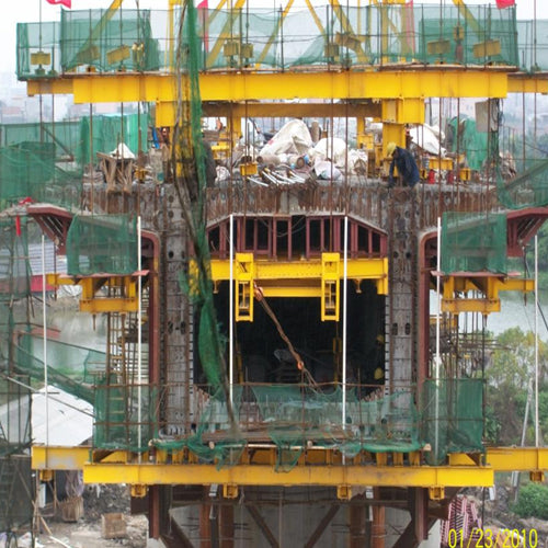 Balanced Cantilever Formwork And Travellers